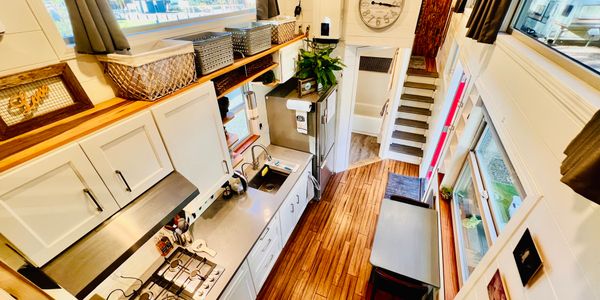 Fully-Furnished 300sqft Tiny Home Certified By PAC West- Two Office Spaces! image 5