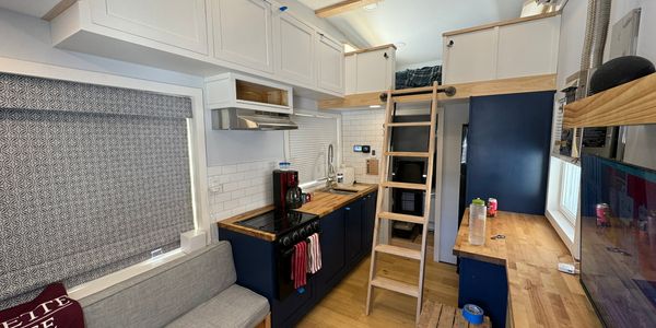 Fully Off Grid Tiny Home on Wheels! image 3