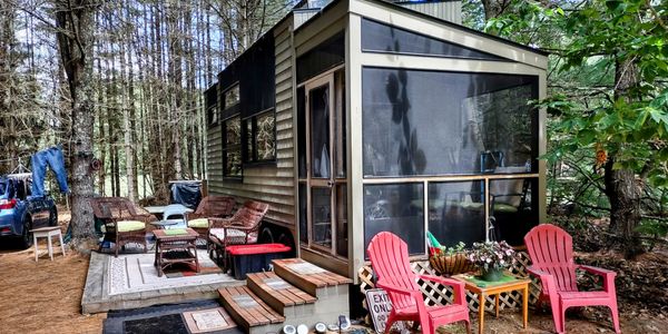 Gorgeous 2018 Tiny House For Sale, built by Master Carpenter image 5