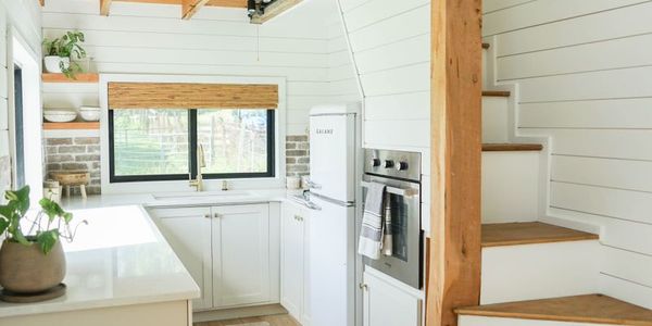 Tiny House Purchasing Guide image