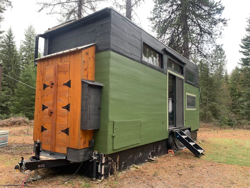 Beautiful tiny home for sale!