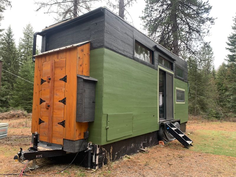 Beautiful tiny home for sale! image 1