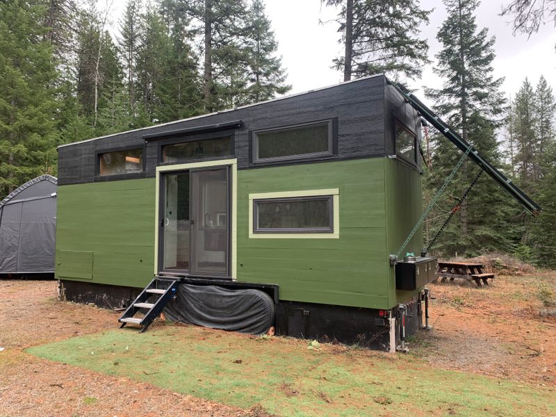 Beautiful tiny home for sale! image 2