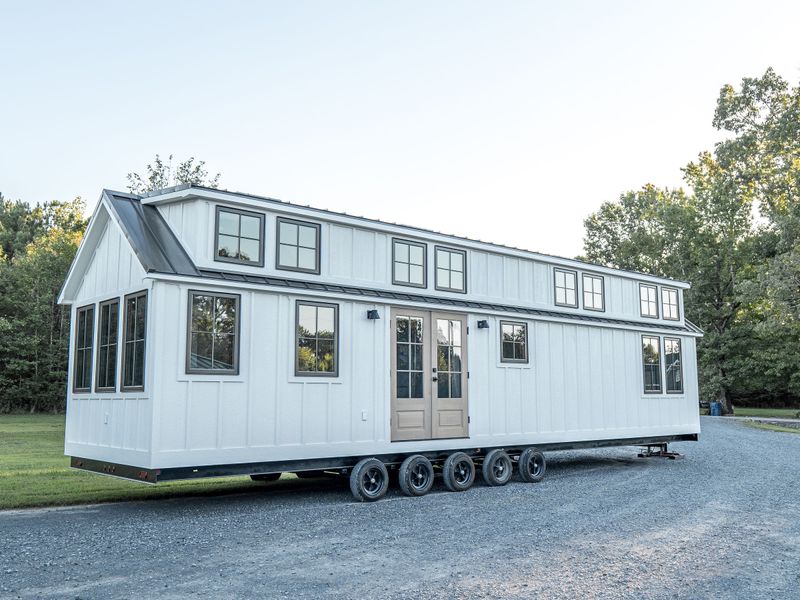 Timbercraft Bunkhouse 3 bedroom handcrafted tiny home!