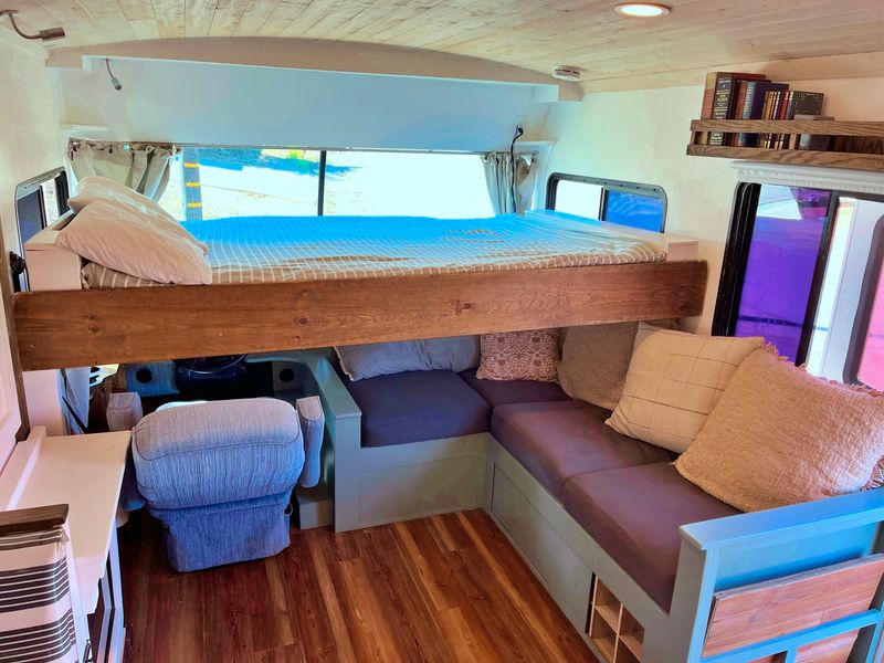 Fully Renovated RV with Queen Bed currently in California image 2