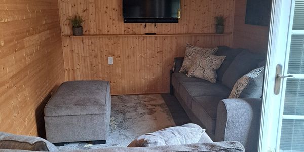 400 SqFt One Level Tiny Home! image 4