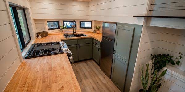 Luxury 26 Ft Long Tiny Home on Wheels in Idaho image 5