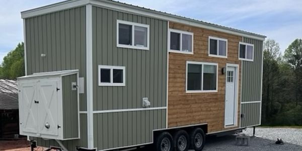 Bright & Airy Tiny House! image 3