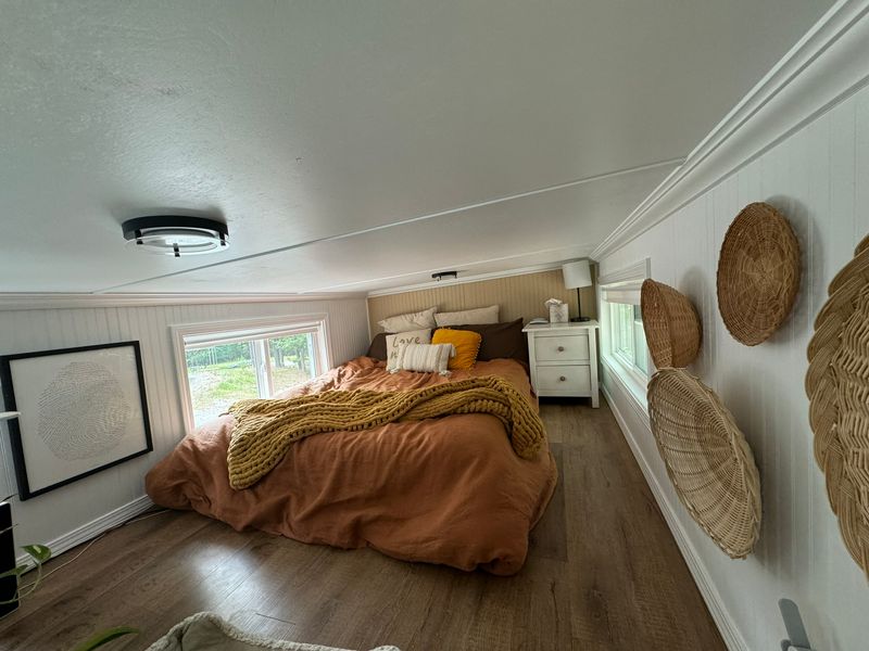 Bright & Airy Tiny House!