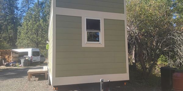 Beautiful Tiny Home on Wheels For Sale in Washington! image 4