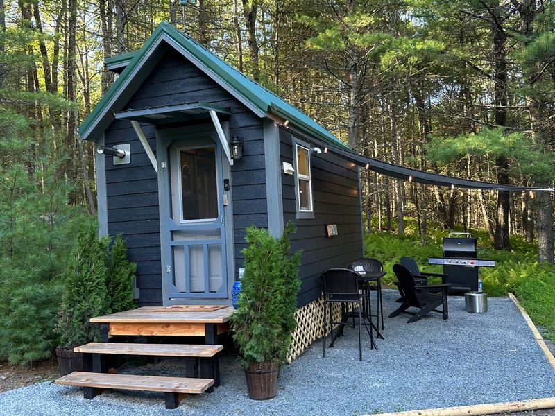 Charming Tiny Home For Sale in New York!