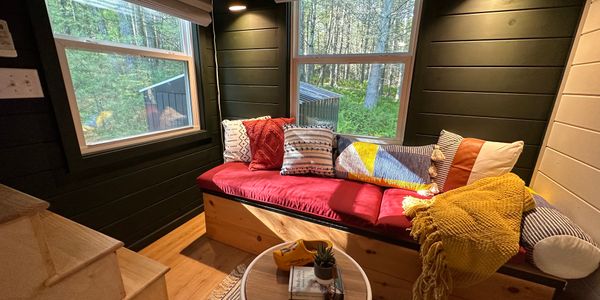 Charming Tiny Home For Sale in New York! image 3