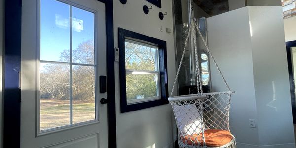 31' Tiny House, 3 bed, 1 bath image 5