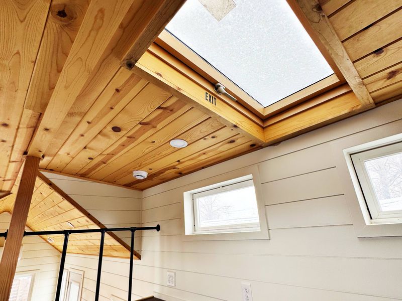 Move-In Ready - Spacious Handcrafted Tiny Home! image 2