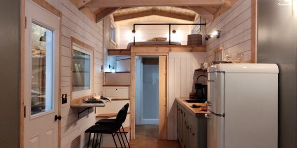 32ft Rustic Tiny Home in PA -Delivery Available image 5