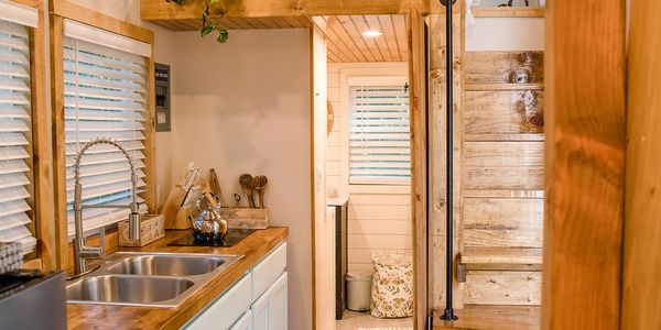 Charming Tiny Home For Sale in Florida! image 5