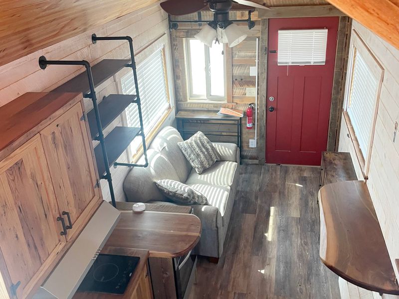 Move-In Ready 2023 Tiny Home on Wheels For Sale! image 2