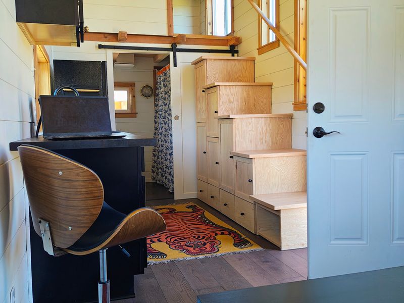 Beautiful Custom Tiny Home For Sale! Move-In Ready! image 2