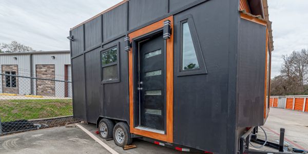 For Sale: Move-In Ready Modern Tiny Home in Texas! image 4