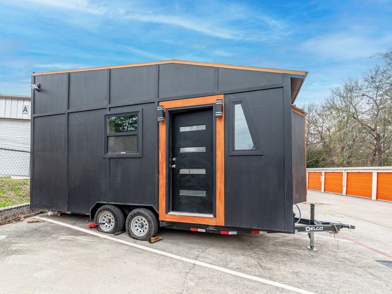 Move-In Ready Modern Tiny Home For Sale in Houston Texas!