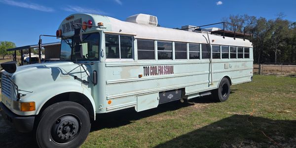Road Ready & Renovated 1999 International Skoolie For Sale! image 3