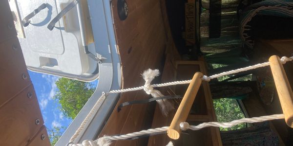 24ft International 3800 Skoolie – Road-Ready & Adventure-Tested! image 5