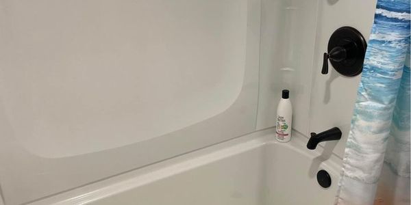 🦋 BEAUTIFUL Tiny Home – with bathtub! 🛀 image 3