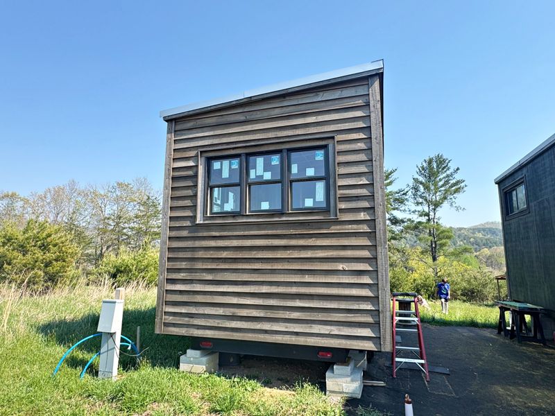Unfinished High-End Living Pod Tiny Home image 2