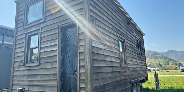 Unfinished High-End Living Pod Tiny Home image 5