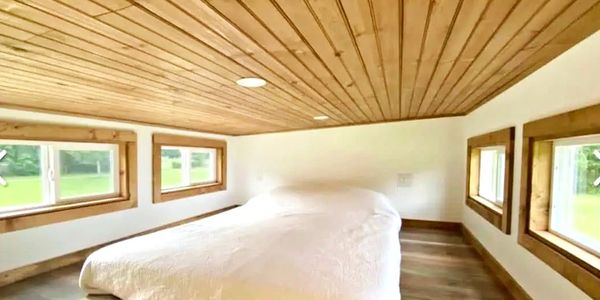 Off-Grid Tiny Home for Sale in Florida! image 4