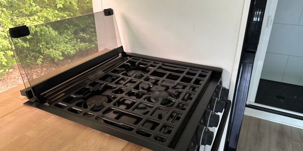 40' Off-Grid Bus Conversion – Fully Equipped & Family-Tested image 5