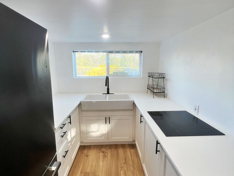 Beautiful Tiny Home For Sale in a Tiny House Village! image 2