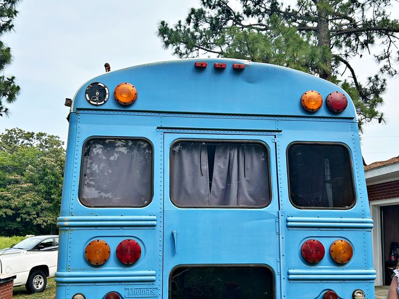 1998 Freightliner Skoolie For Sale! Off-Grid Ready