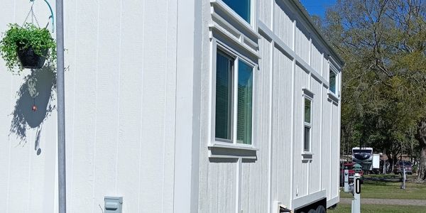 Light Filled Tiny Home – Turn Key – Ready to Deliver image 4