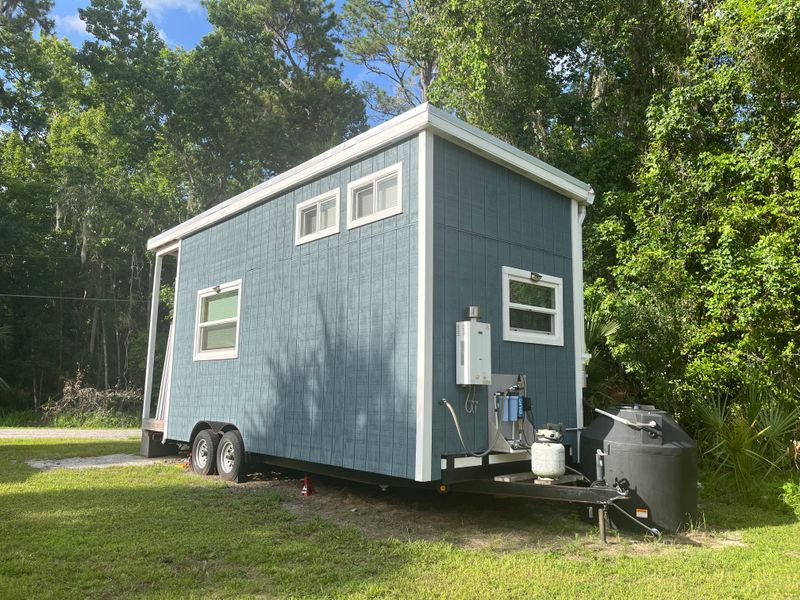 Self Sustaining Tiny Home – Turnkey and Fully Offgrid – Delivered image 2