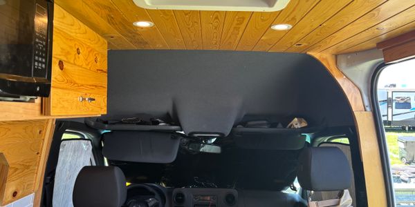 Dale's Fully Solar 2021 Mercedes Sprinter – Diesel – 45,000 Miles image 3