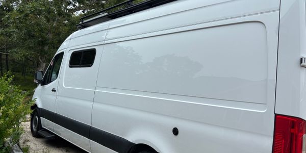 Dale's Fully Solar 2021 Mercedes Sprinter – Diesel – 45,000 Miles image 4