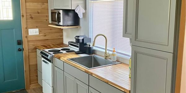 Tiny Home Studio  – Near Sun Valley, Idaho – Negotiable and Delivered to you! image 5