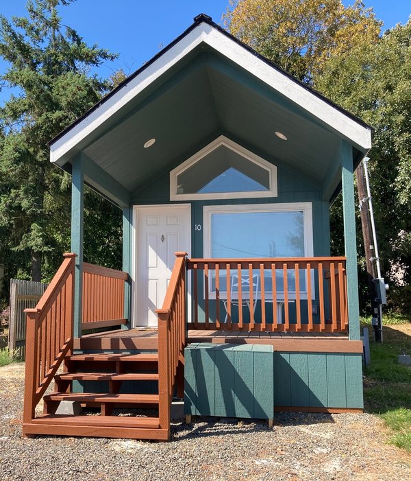 Sea Breeze Community