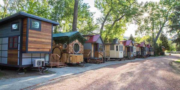 WeeCasa Tiny House Resort image 4