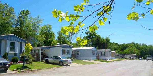 Wheat Hill Mobile Home Community image 3