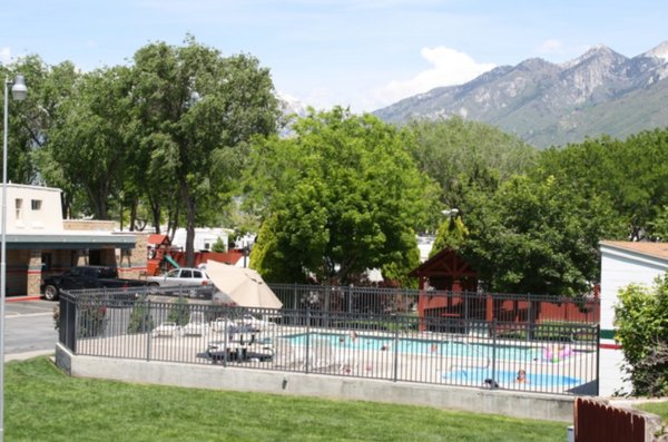 Mountain Shadows RV Park